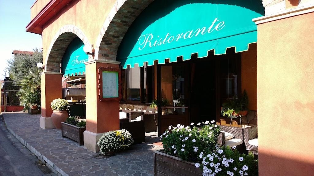 Locanda Ferrari Goro Екстер'єр фото