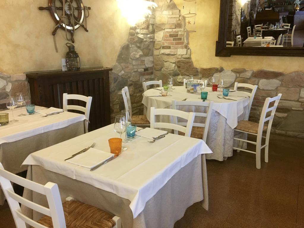 Locanda Ferrari Goro Екстер'єр фото